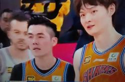 上海队爆冷击败浙江，挺进CBA半决赛